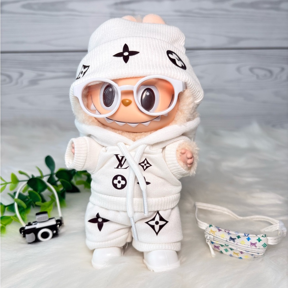Labubu Fashion Outfit